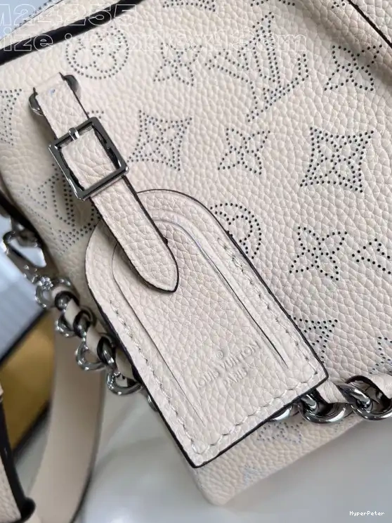 29 18 All It - LOUIS Hand PM 13CM x VUITTON x 0624